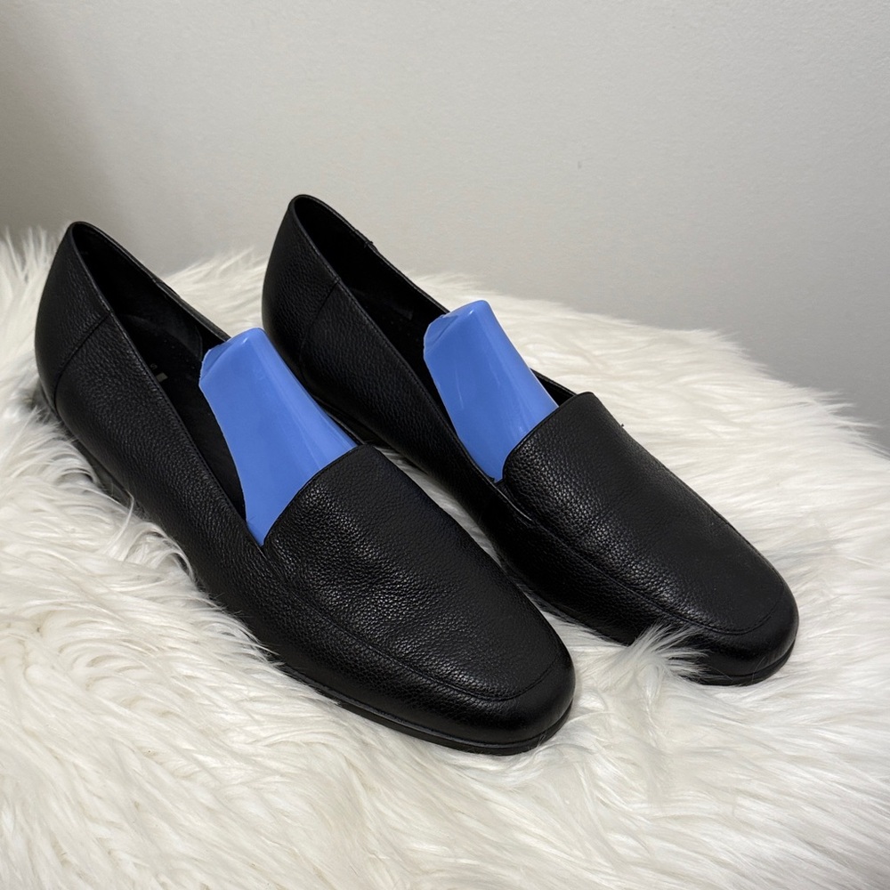 Trotters Black Leather loafers